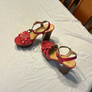 Michael Kors Fuchsia Sandals